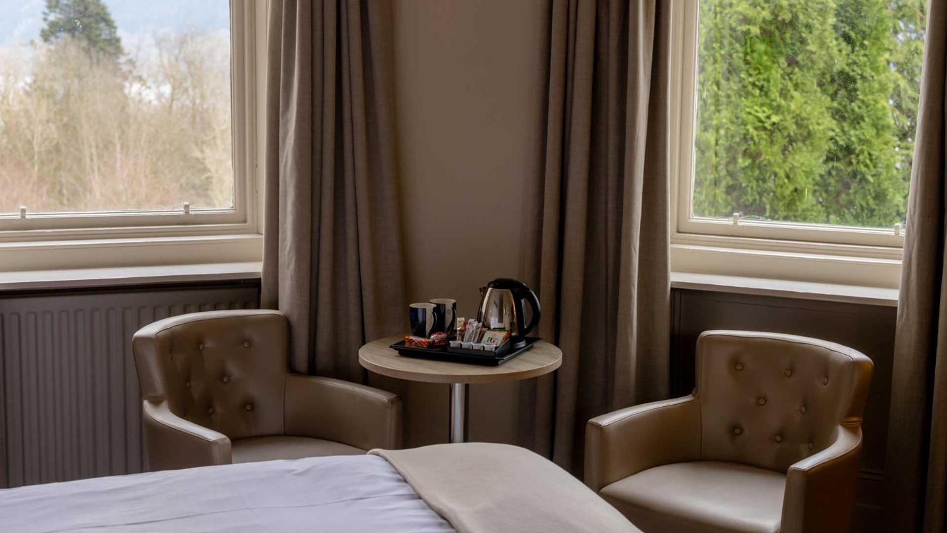 The Tarbet Hotel Εξωτερικό φωτογραφία