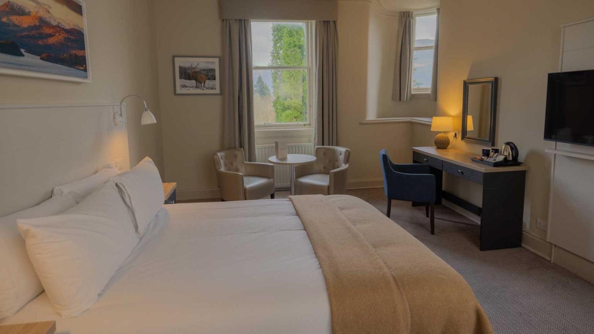 The Tarbet Hotel Εξωτερικό φωτογραφία